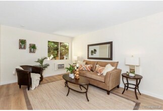 7964 Mission Center Ct in San Diego, CA - Building Photo - Building Photo