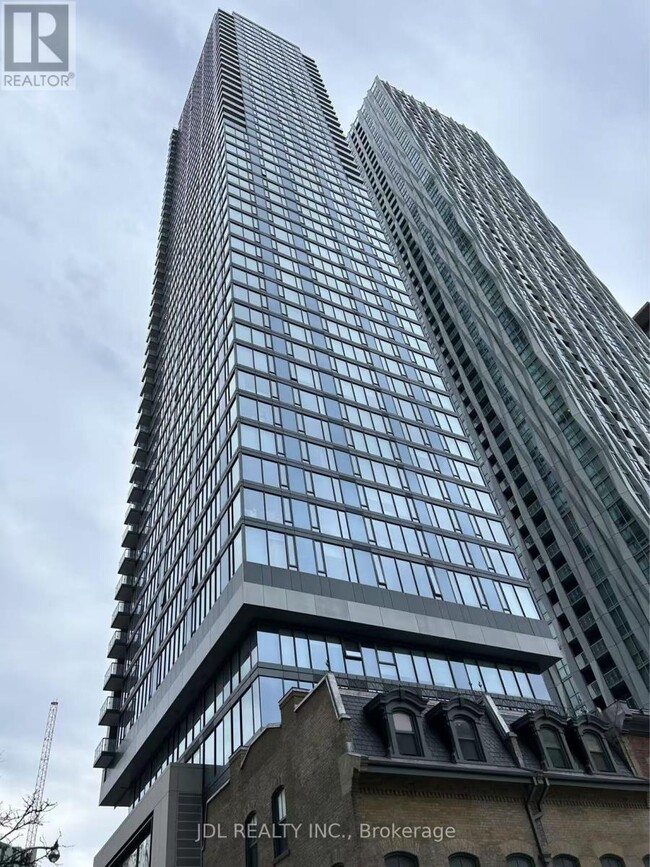 8 Cumberland St