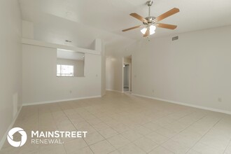 971 Fairhaven St NE in Palm Bay, FL - Building Photo - Building Photo