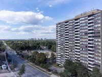 45 Huntingdale Blvd in Toronto, ON - Building Photo - Building Photo