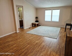 323 Keown Ave in Pomona Park, FL - Building Photo - Building Photo