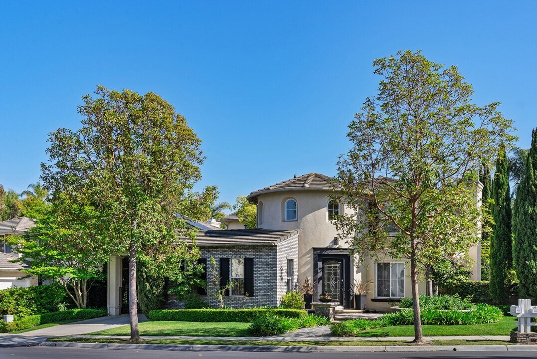 4604 Aire De La Sal in San Clemente, CA - Building Photo