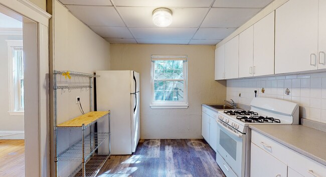 6 Forest St, Unit 3A in Cambridge, MA - Building Photo - Building Photo