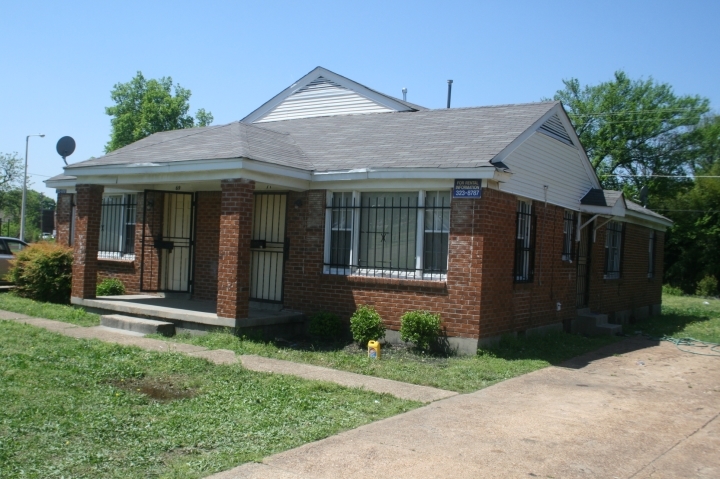 69-93 Eastview Dr in Memphis, TN - Building Photo