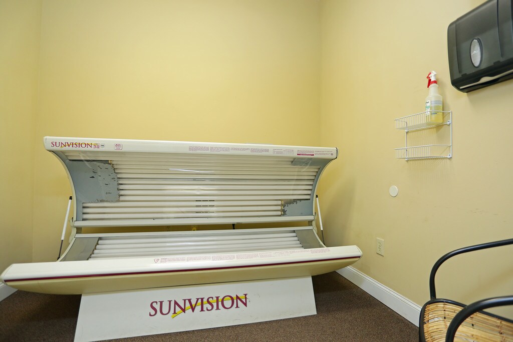 Hampton Falls Apartments in Brownsboro, AL