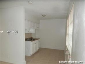 3960 NW 30th Terrace-Unit -2 in Lauderdale Lakes, FL - Building Photo - Building Photo