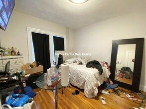 155 Boston St, Unit 1 in Boston, MA - Building Photo - Building Photo