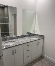 3034 E Briarwood Cir in La Belle, FL - Building Photo - Building Photo