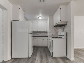 405 E Northrup Dr in Midwest City, OK - Building Photo - Building Photo