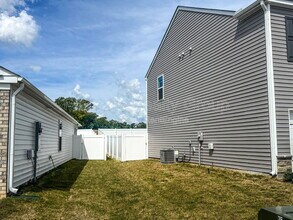 2136 Montalvan Dr in Greenville, NC - Building Photo - Building Photo