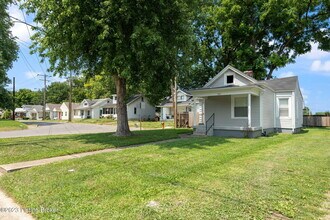 933 Dresden Ave in Louisville, KY - Building Photo - Building Photo