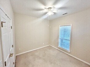 125 Oxmoor Dr in Helena, AL - Building Photo - Building Photo