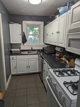 5535 Centre Ave, Unit 8 in Pittsburgh, PA - Foto de edificio - Building Photo