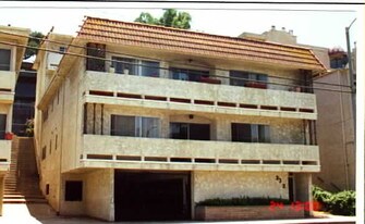 332 Culver Blvd in Playa Del Rey, CA - Building Photo