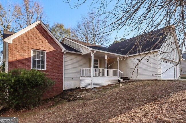 7134 Hazelwood Dr in Jonesboro, GA - Building Photo - Building Photo