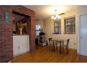 95 Gainsborough St in Boston, MA - Building Photo - Building Photo