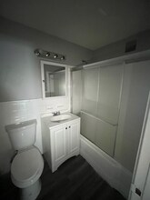 137 Evergreen Ave in Hartford, CT - Building Photo - Building Photo