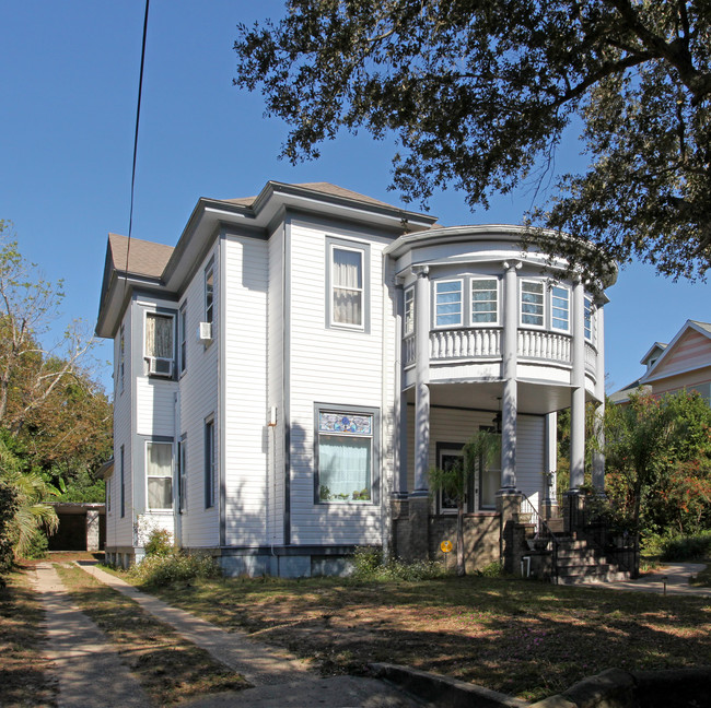 218 W De Soto St in Pensacola, FL - Building Photo - Building Photo