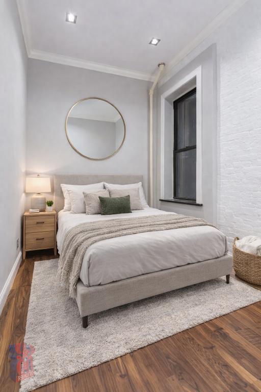 221 Mott St, Unit 1RS in New York, NY - Foto de edificio - Building Photo