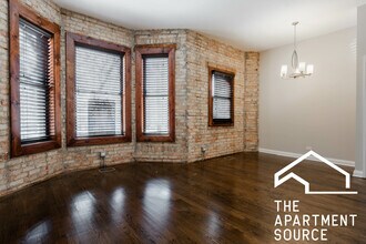 1758 W Montrose Ave, Unit 1 in Chicago, IL - Building Photo - Building Photo