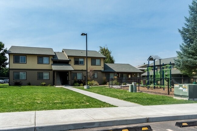 property at 950 SW Madison St