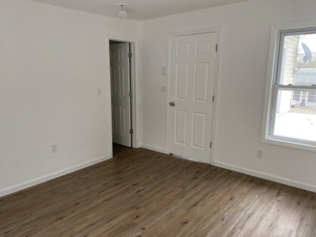 248 Spring St-Unit -2nd Floor in Newton, NJ - Building Photo - Building Photo