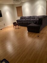 18 Schollcrest Ave, Unit 2 in Deptford, NJ - Building Photo