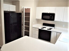 1914 Cambridge St in Caldwell, ID - Building Photo - Building Photo