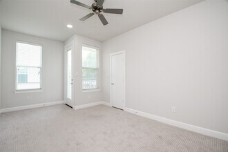 508 W Donovan St in Houston, TX - Building Photo - Building Photo