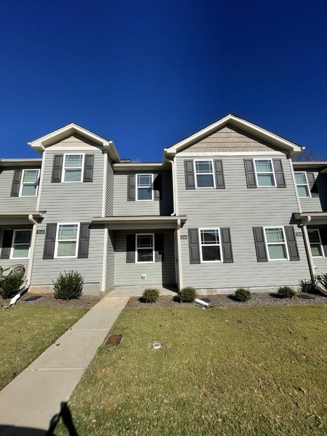 2044 Wiggins Village Dr