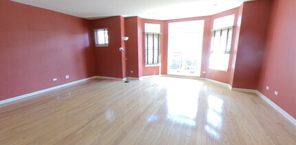 1422 S Halsted St, Unit 2A in Chicago, IL - Building Photo - Building Photo