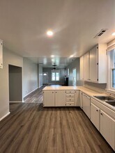 808 N McCanse St in Mt Vernon, MO - Building Photo - Building Photo