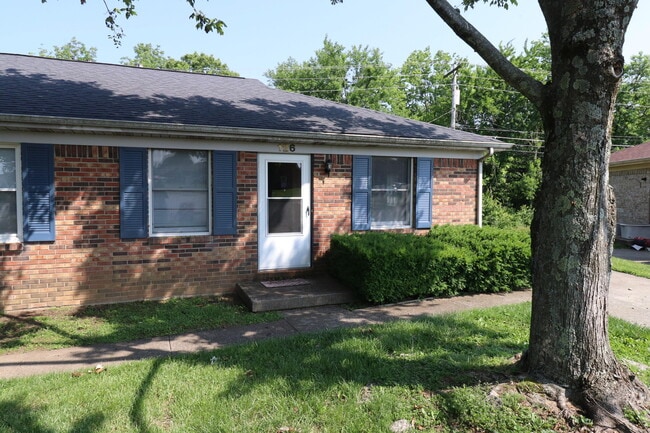 126 Henry Ct in Nicholasville, KY - Building Photo - Building Photo