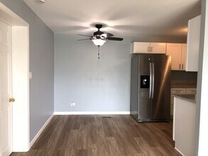 307 Whidah Ct in Schaumburg, IL - Building Photo - Building Photo