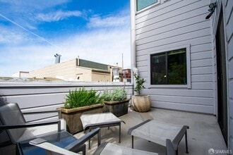 5 Montague Pl in San Francisco, CA - Building Photo - Building Photo