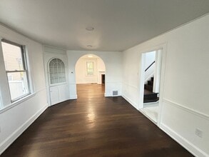 409 E Washington Ave in Bethlehem, PA - Building Photo - Building Photo