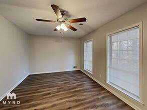 3318 Crain Cove in Memphis, TN - Foto de edificio - Building Photo