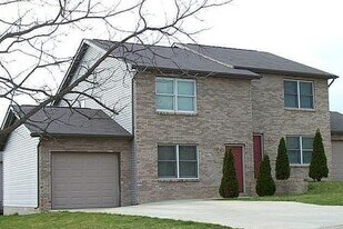 3438 S Burks Ct in Bloomington, IN - Building Photo