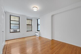 113 E 31st St in New York, NY - Building Photo - Building Photo