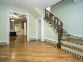 27 Summit Ave in Sea Cliff, NY - Building Photo - Building Photo