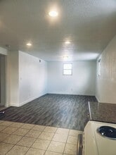 306 S Main Ave in Dickinson, ND - Building Photo - Building Photo