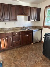 679 Midwood Rd in Ridgewood, NJ - Building Photo - Building Photo