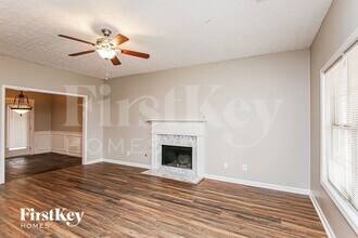 5508 Rose Ridge Ct in Flowery Branch, GA - Foto de edificio - Building Photo