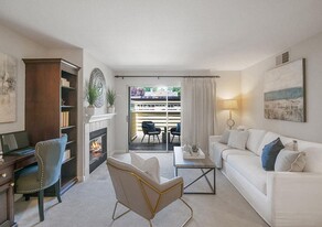 265 Reflections Dr, Unit 13 in San Ramon, CA - Building Photo