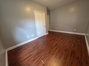 1007 NY-52 in Loch Sheldrake, NY - Building Photo - Building Photo