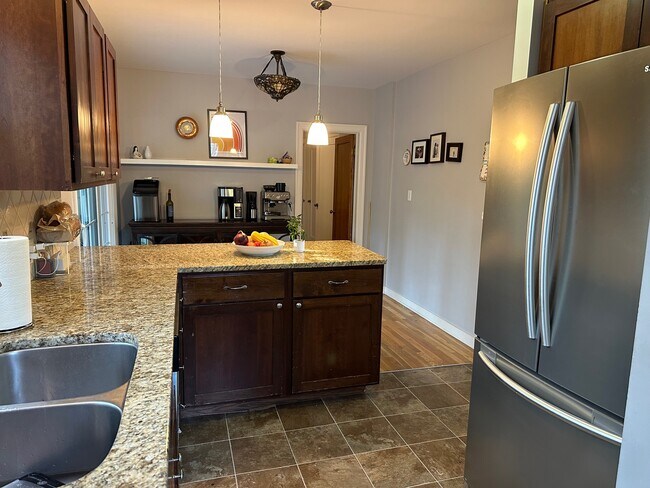 215 W 19th Ave in Spokane, WA - Building Photo - Building Photo