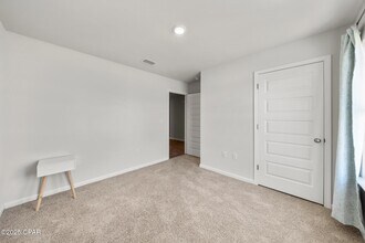 4008 Pioneer Ln. in Callaway, FL - Building Photo - Building Photo