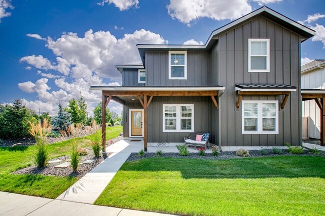 property at 1693 E Cutgrass Ln