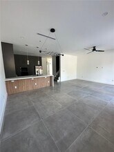 4627 SW 32nd Ave in Fort Lauderdale, FL - Building Photo - Building Photo