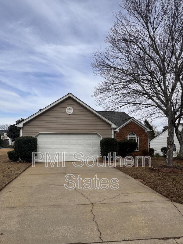 115 Crossview Dr in Simpsonville, SC - Building Photo - Building Photo